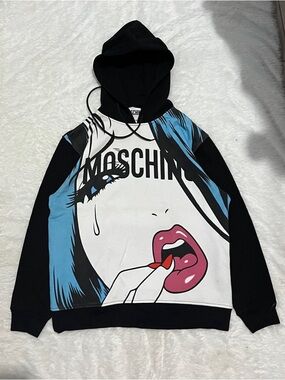 Moschino eye capsule hoodie
